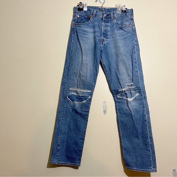 Levi’s Premium 501 ‘93 Straight Fit Men’s Jeans Basil Sky Destructed Medium Wash - Picture 4 of 16